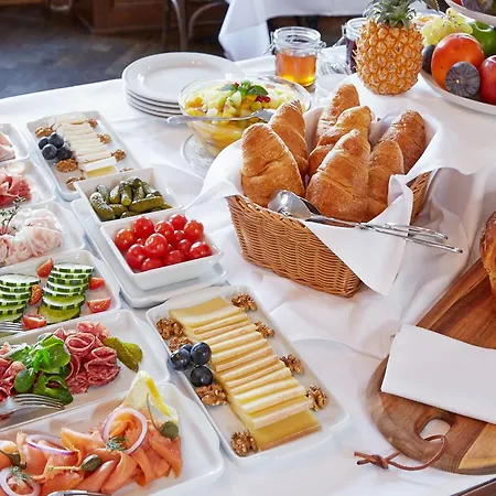 Hotel Brasserie Au Violon 3*