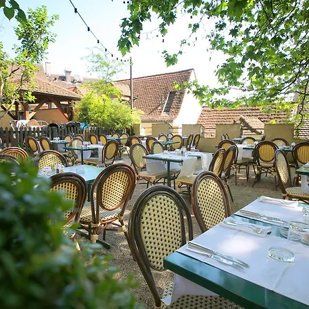 Brasserie Au Violon Hotel